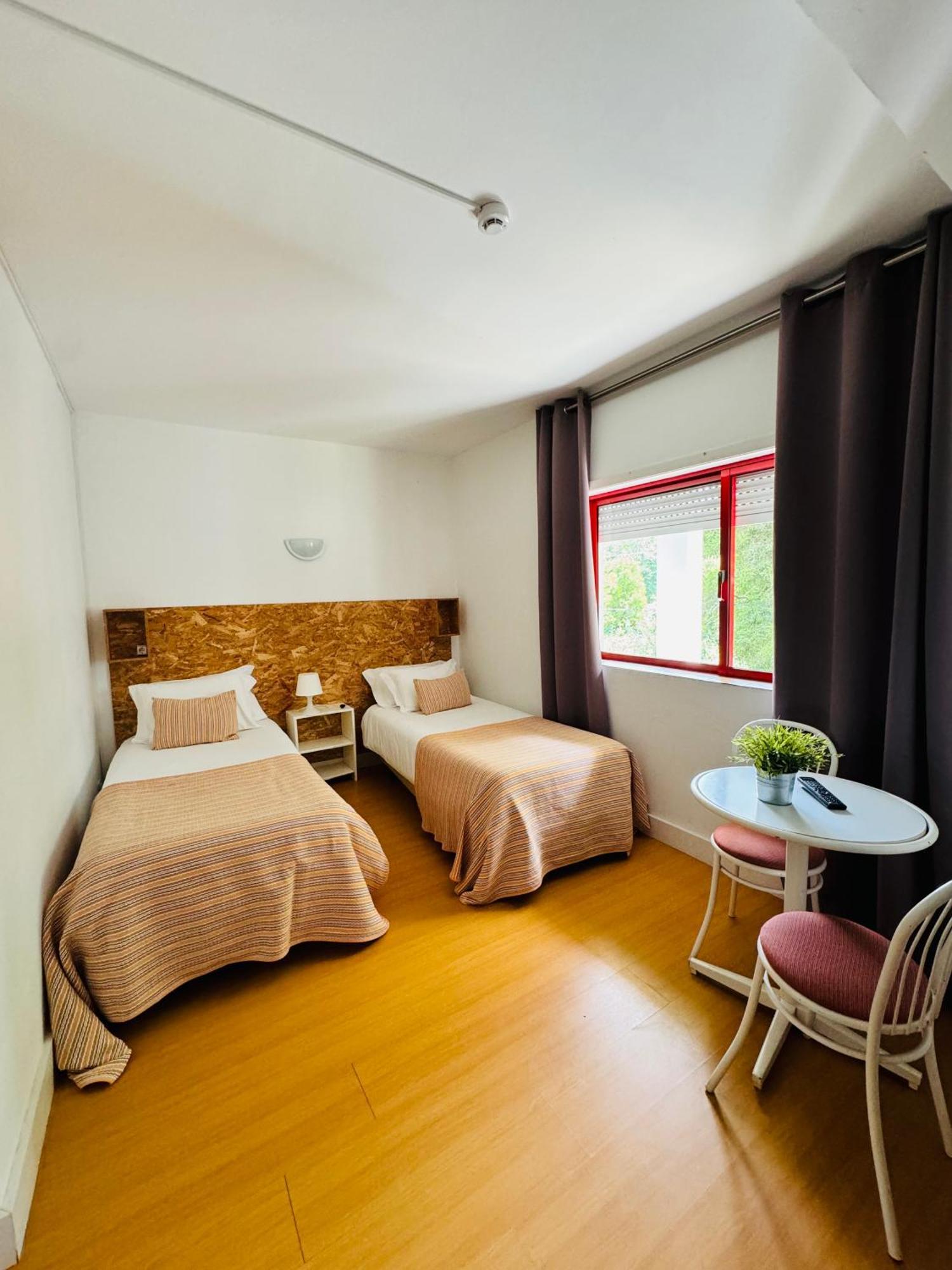 Nature & Beach Guest Rooms, Aldeamento Turistico Do Camarido Cristelo  Room photo